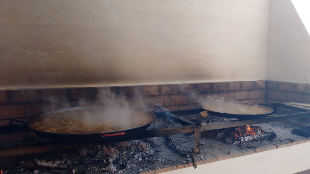 Paellero tradicional valenciano de La Barraca del Roig